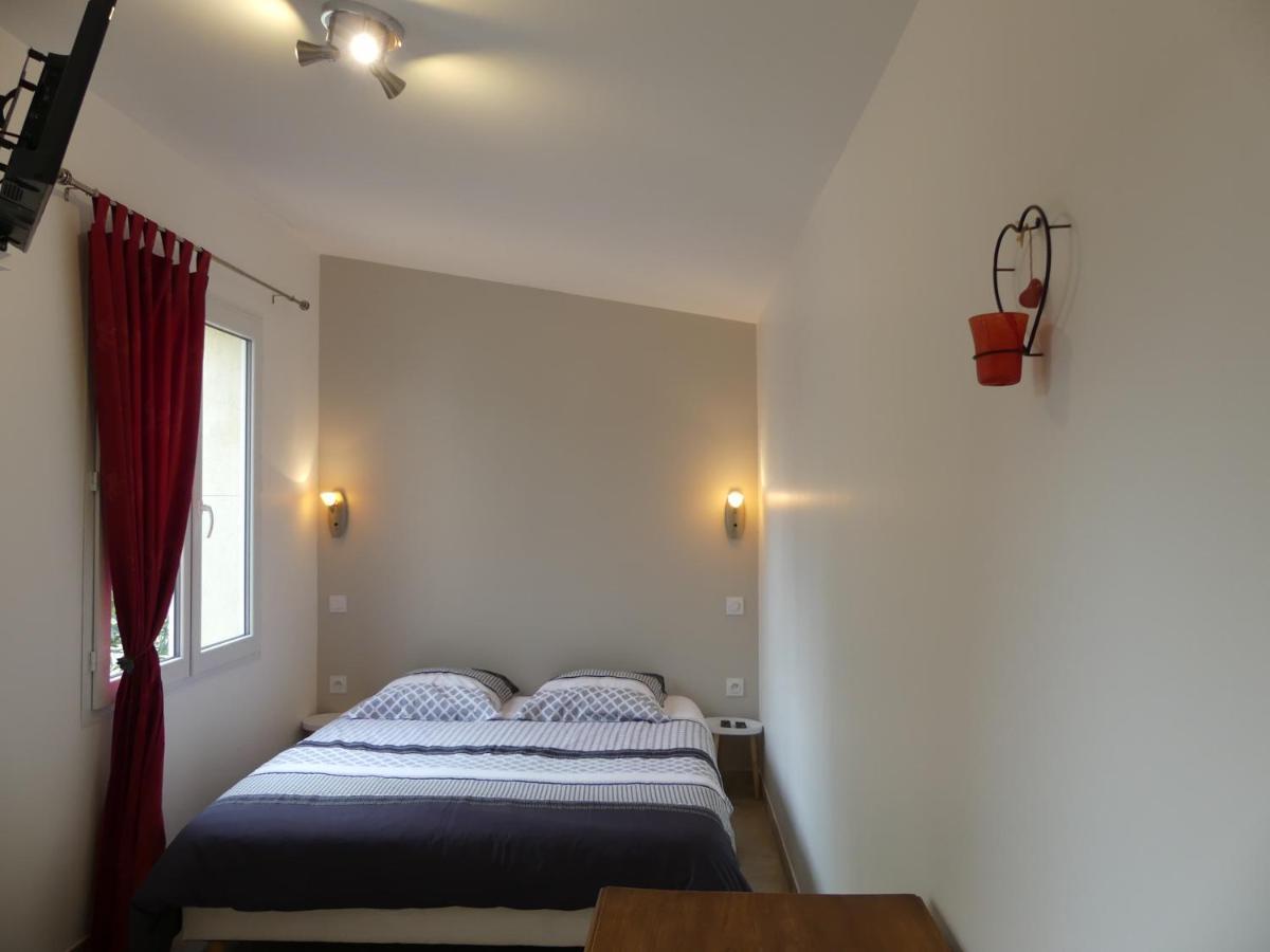 Gites La Ferme De Marguerite Tulette Εξωτερικό φωτογραφία